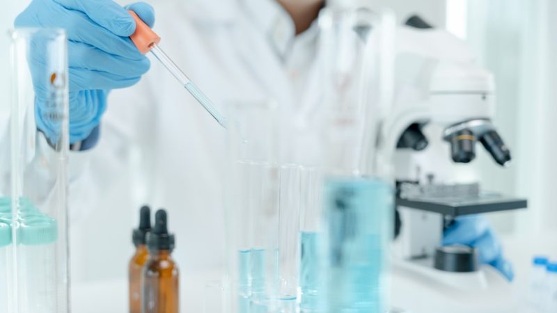 揭秘生物科技公司研发流程：从靶点验证到上市
